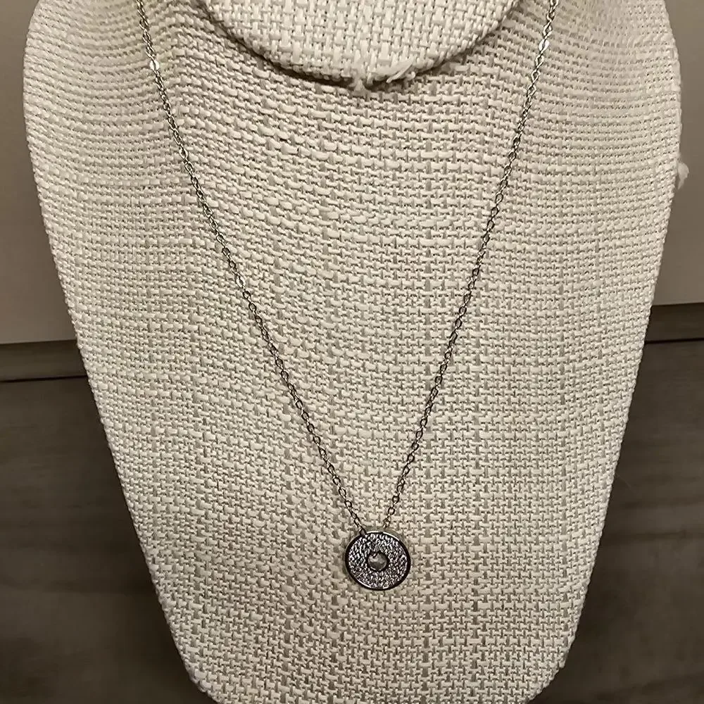 Sutton Necklace - Picture 4 of 10